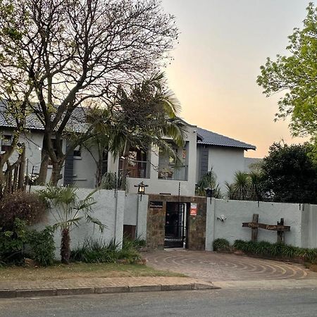 Africa Footprints Lodge Kempton Park Eksteriør billede