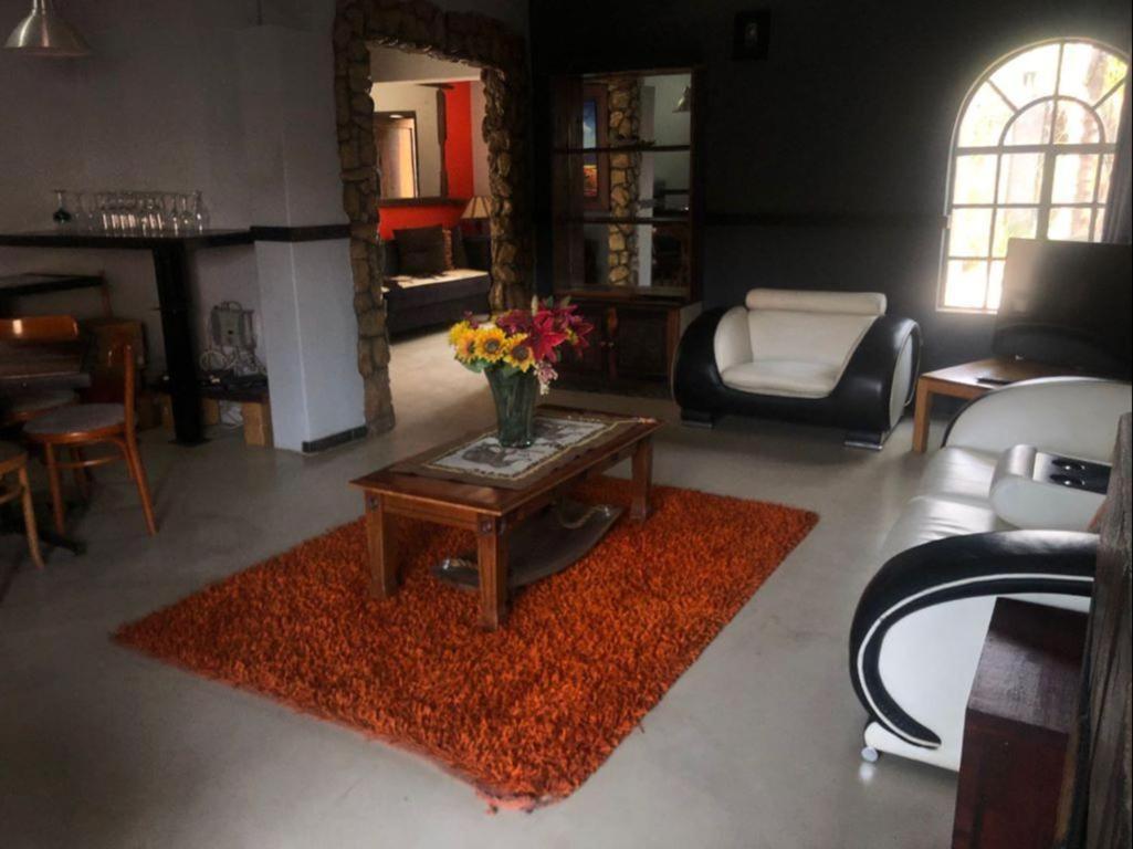 Africa Footprints Lodge Kempton Park Eksteriør billede