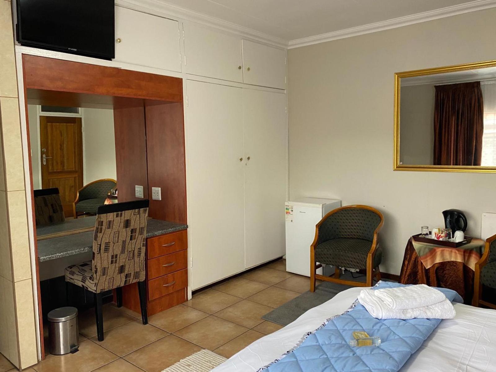 Africa Footprints Lodge Kempton Park Værelse billede